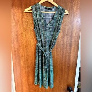 Apt. 9 Green and Black Plaid Sleeveless Midi Dress with Belt